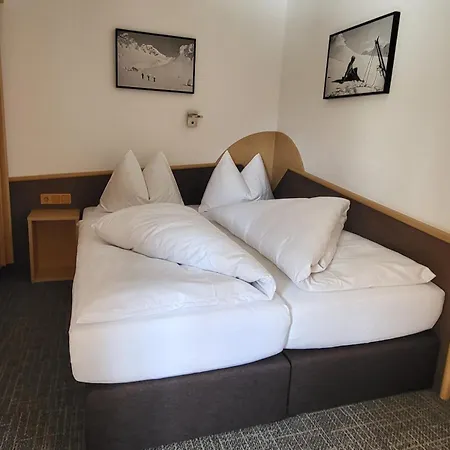 Tschol Martin Apartment